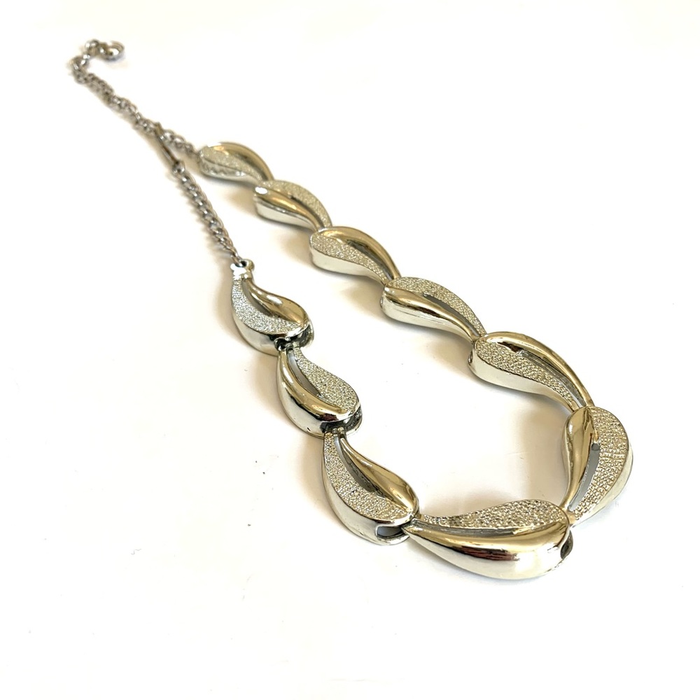 Vintage Marvella Silver Tone Necklace Choker Style Retro Jewelry